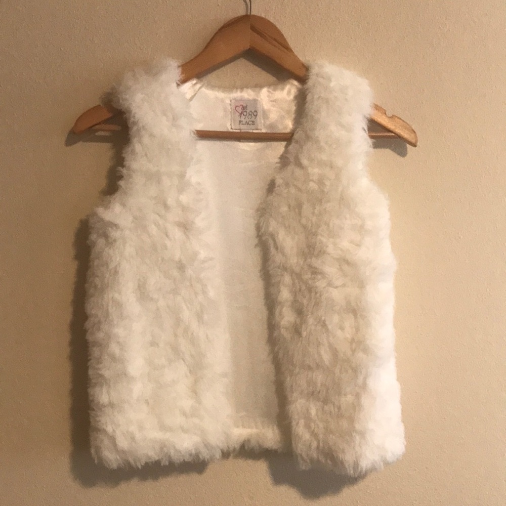 The Children’s Place Faux Fur Vest